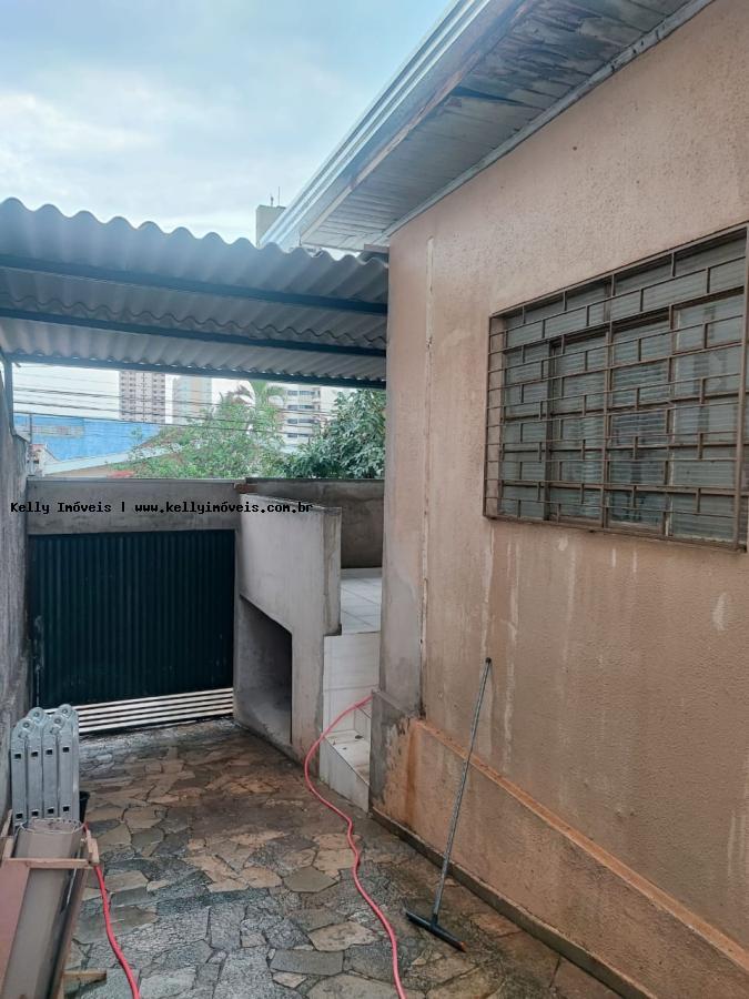 Casa à venda com 2 quartos, 200m² - Foto 6