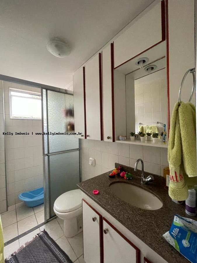 Apartamento à venda com 2 quartos, 77m² - Foto 5