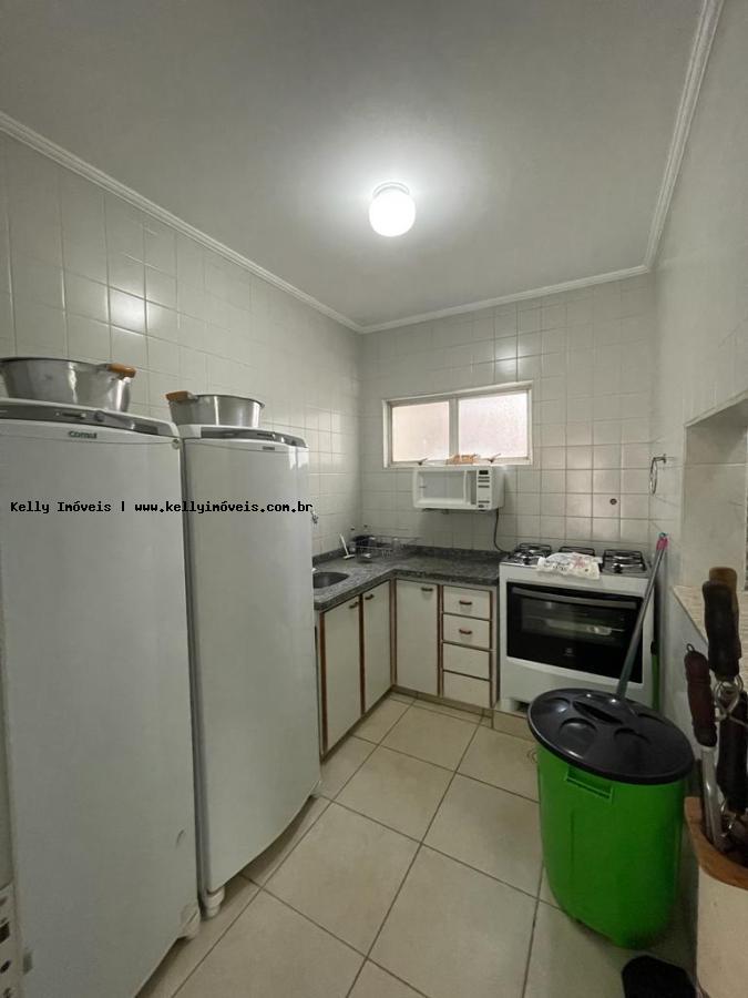 Apartamento à venda com 2 quartos, 77m² - Foto 22