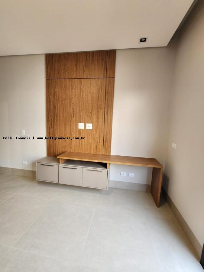 Casa de Condomínio à venda com 3 quartos, 180m² - Foto 23