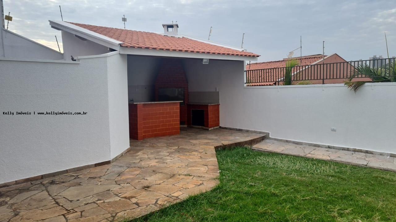 Casa à venda com 4 quartos, 341m² - Foto 8