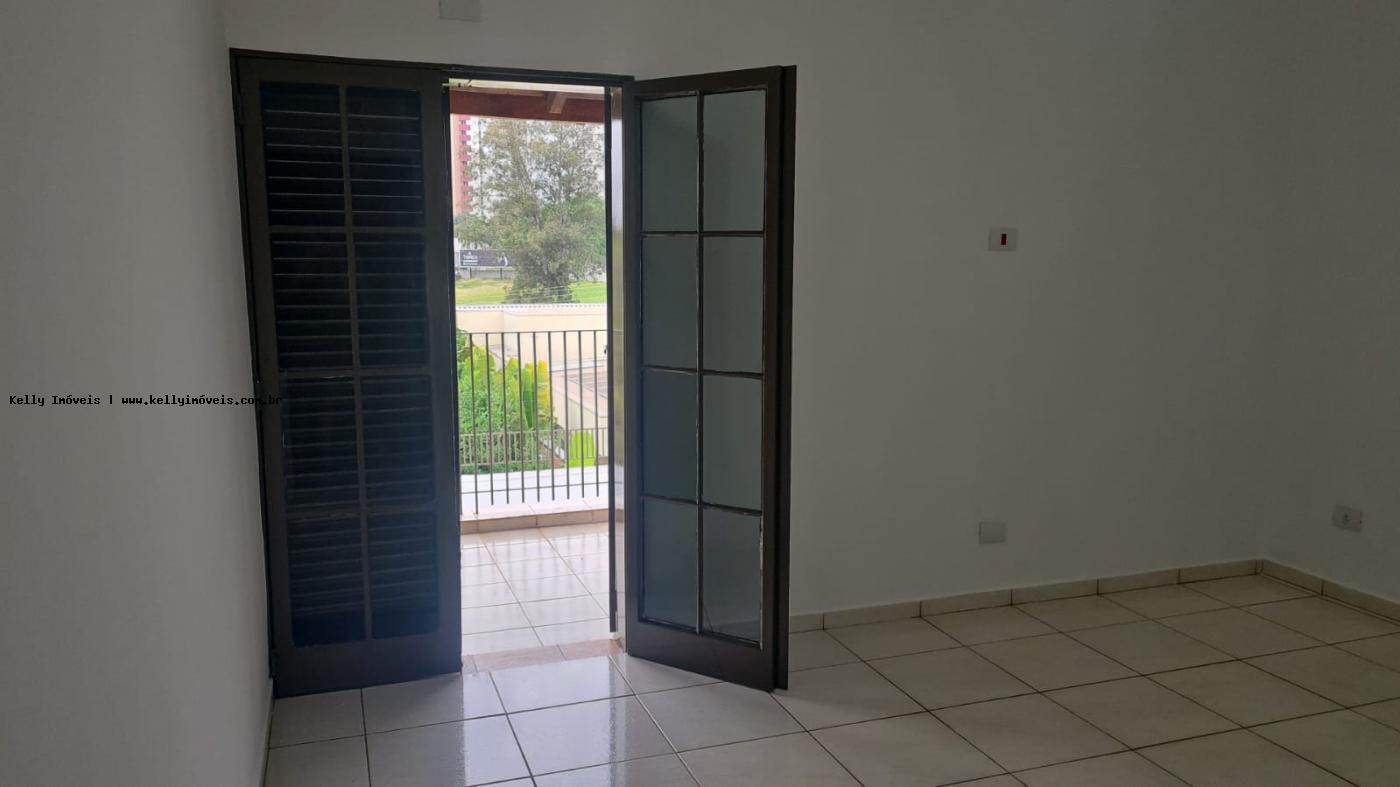 Casa à venda com 4 quartos, 341m² - Foto 41