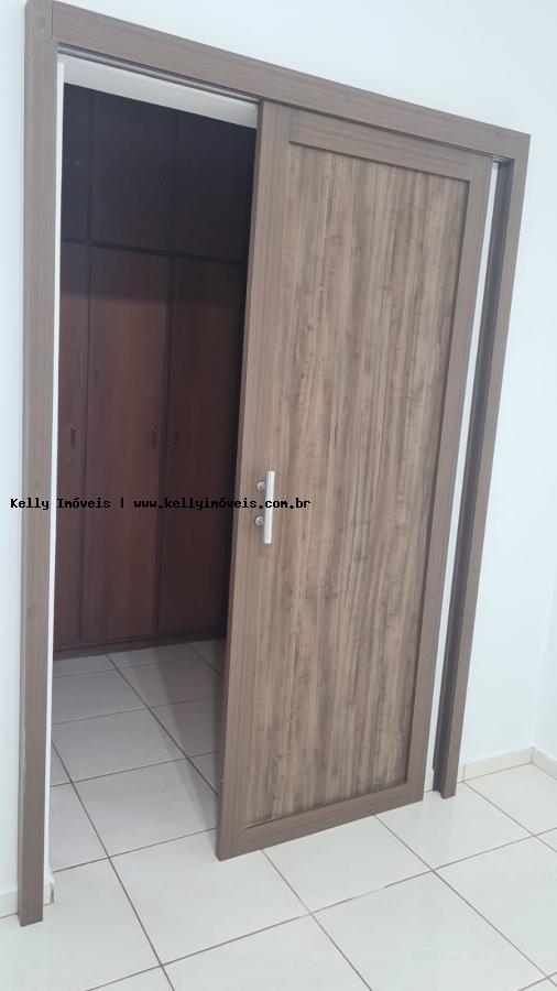 Casa para alugar com 4 quartos, 341m² - Foto 28