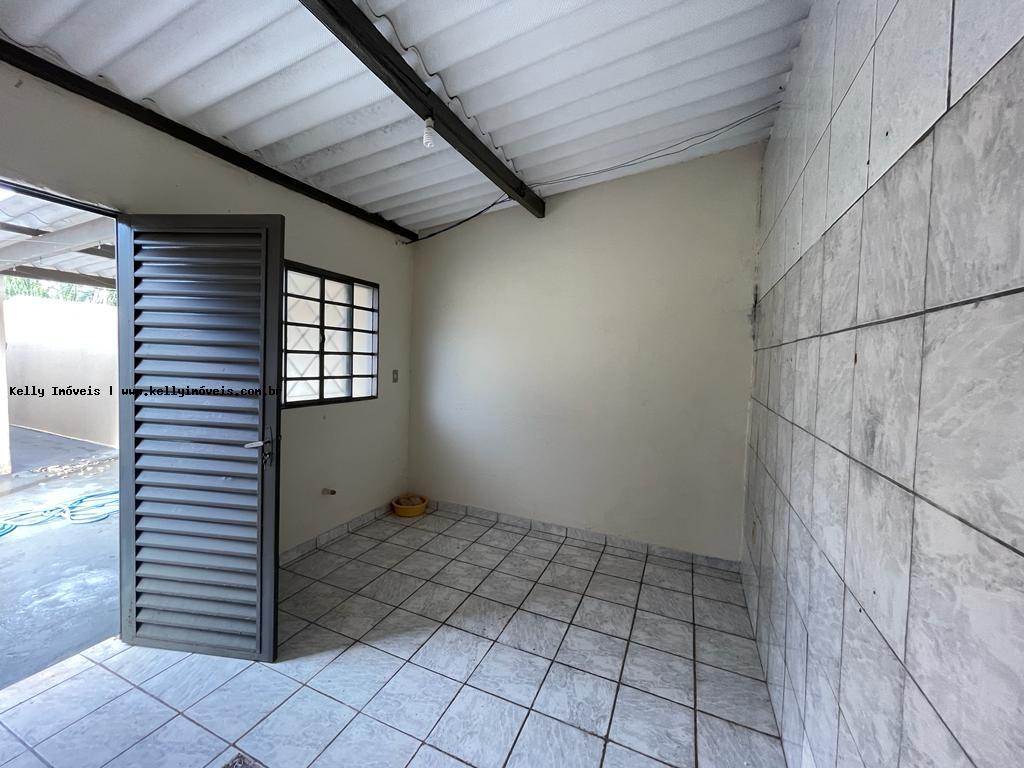 Casa à venda com 3 quartos, 117m² - Foto 8