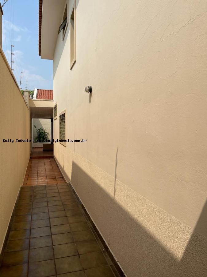 Casa à venda com 2 quartos, 150m² - Foto 14