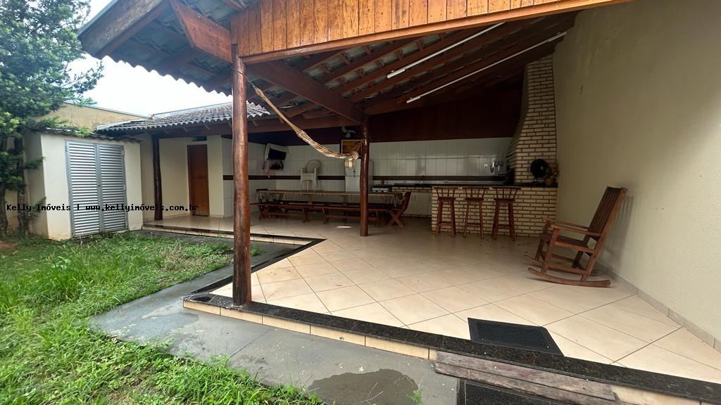 Casa à venda com 3 quartos, 350m² - Foto 14