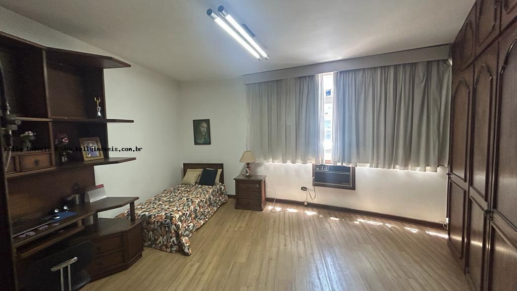 Apartamento à venda com 3 quartos, 240m² - Foto 15