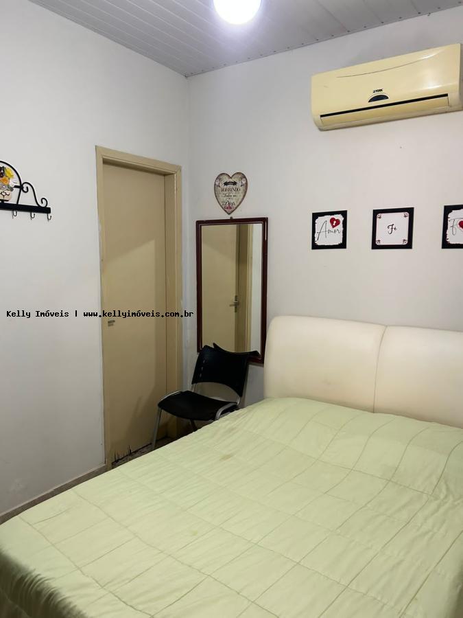 Casa de Condomínio à venda com 3 quartos, 200m² - Foto 13