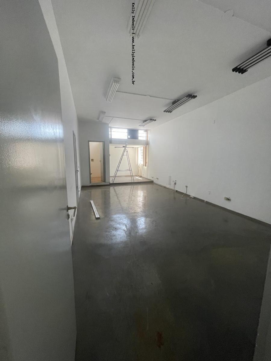 Prédio Inteiro para alugar, 975m² - Foto 18