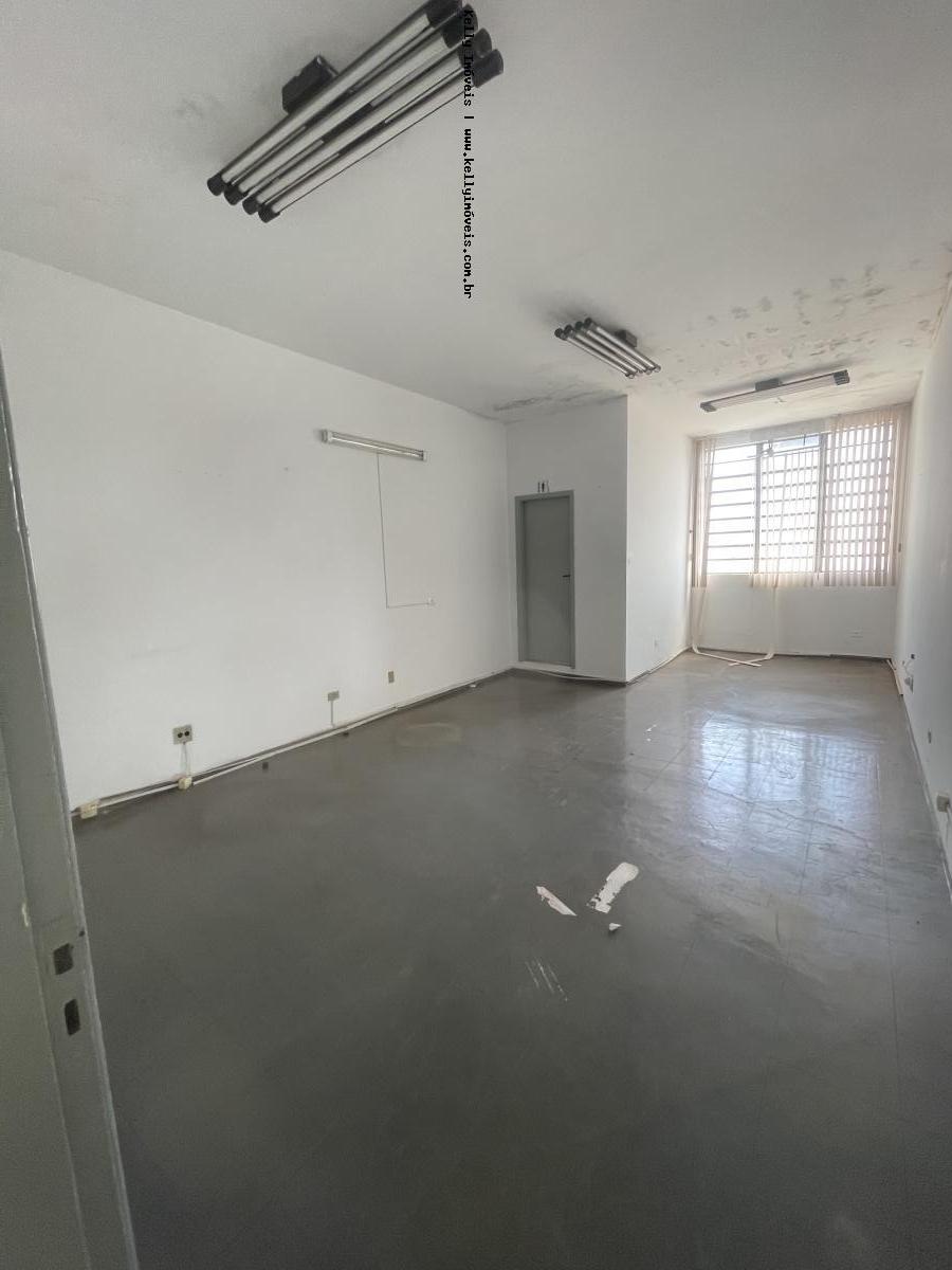 Prédio Inteiro para alugar, 975m² - Foto 19