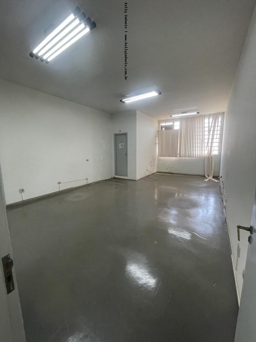 Prédio Inteiro para alugar, 975m² - Foto 22