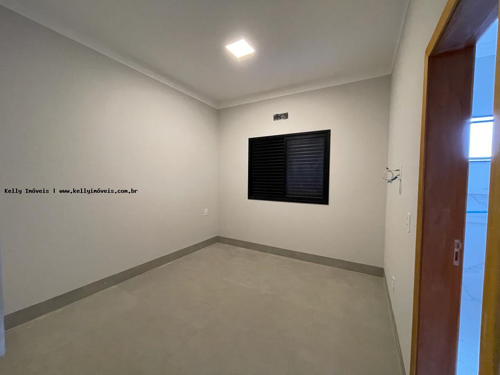 Casa de Condomínio à venda com 3 quartos, 188m² - Foto 13