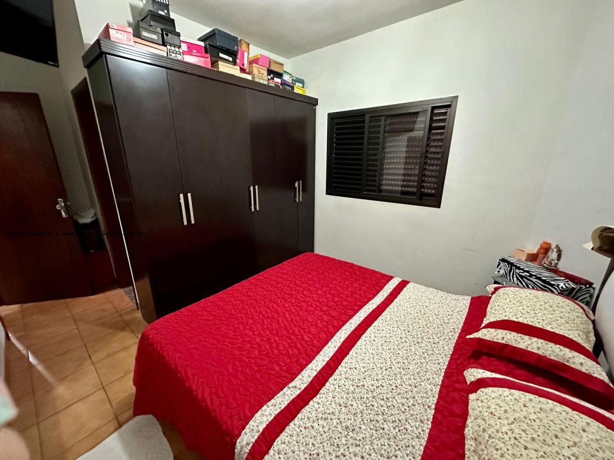 Apartamento à venda com 3 quartos, 107m² - Foto 17