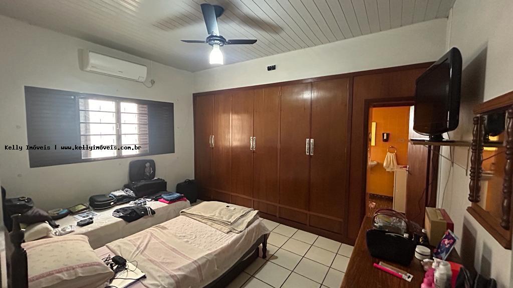 Prédio Inteiro à venda com 4 quartos, 312m² - Foto 11