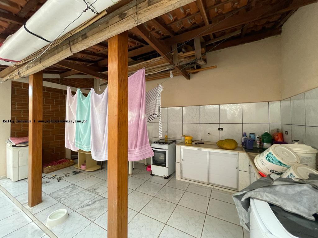 Casa à venda com 3 quartos, 150m² - Foto 9