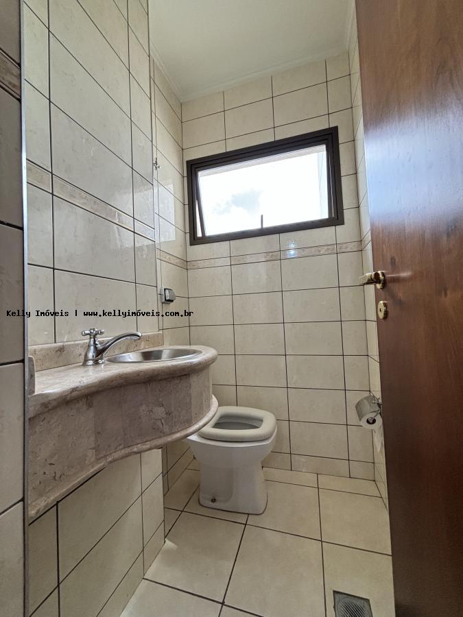 Apartamento à venda com 3 quartos, 125m² - Foto 10