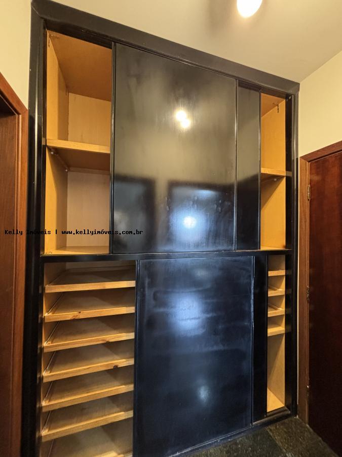 Apartamento à venda com 3 quartos, 125m² - Foto 15