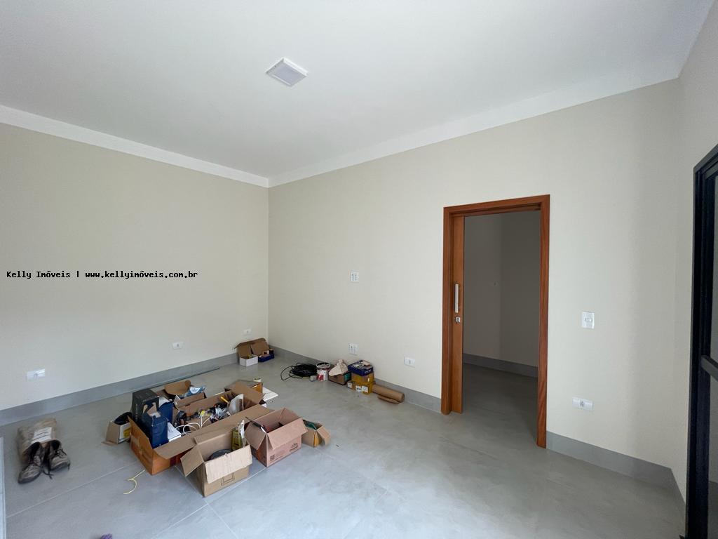 Casa de Condomínio à venda com 3 quartos, 195m² - Foto 12