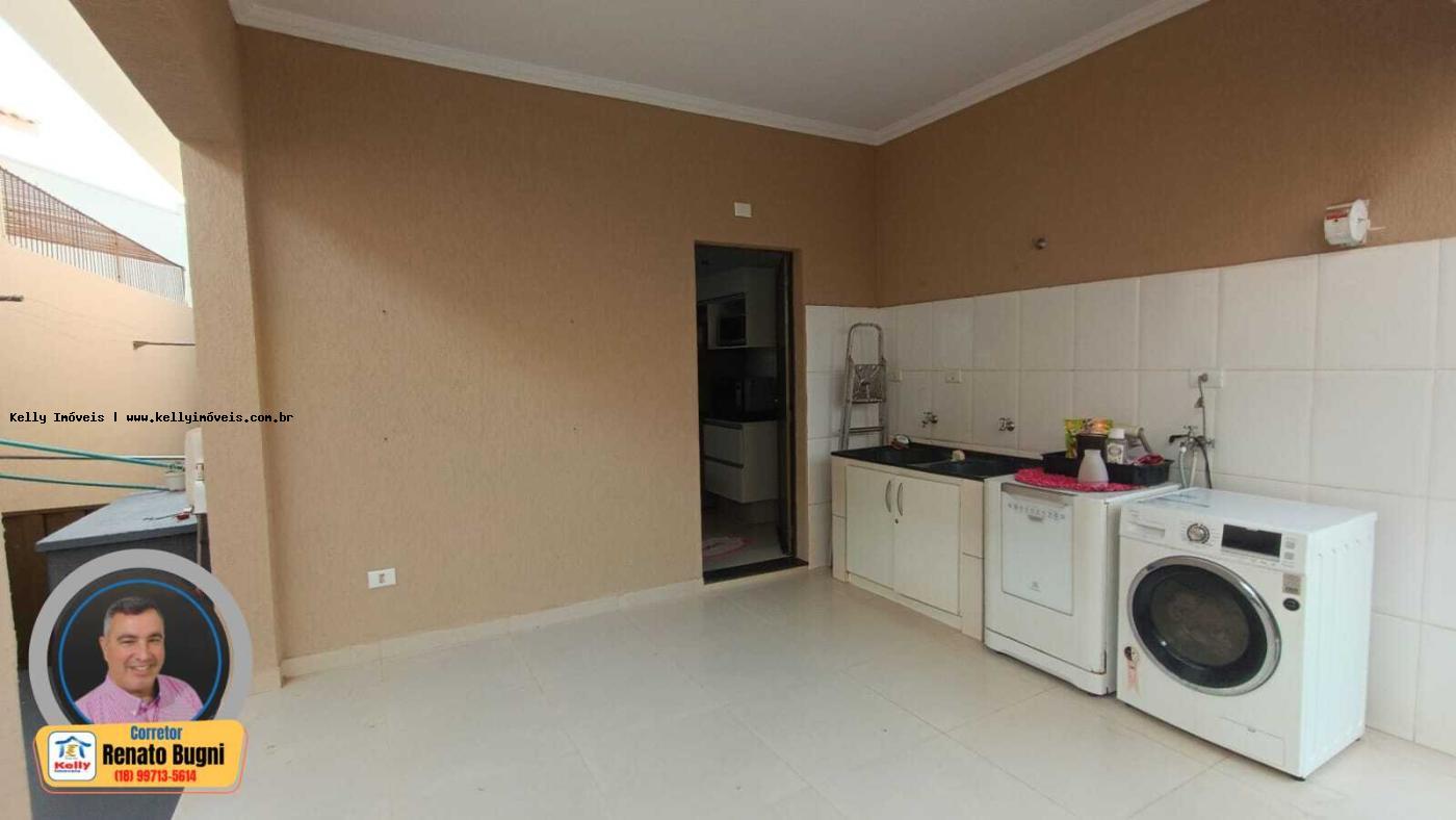 Casa à venda com 3 quartos, 332m² - Foto 29