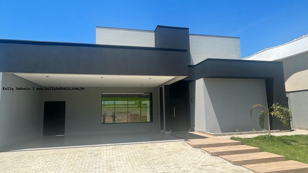 Casa de Condomínio à venda com 3 quartos, 180m² - Foto 1