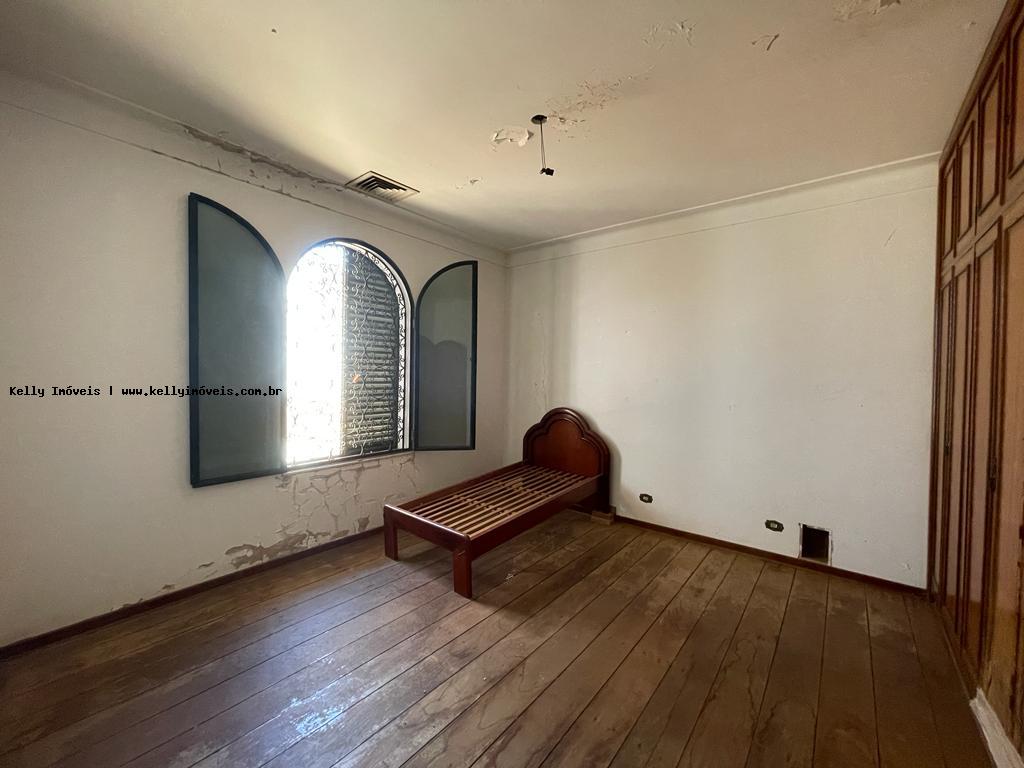 Casa à venda com 3 quartos, 486m² - Foto 20