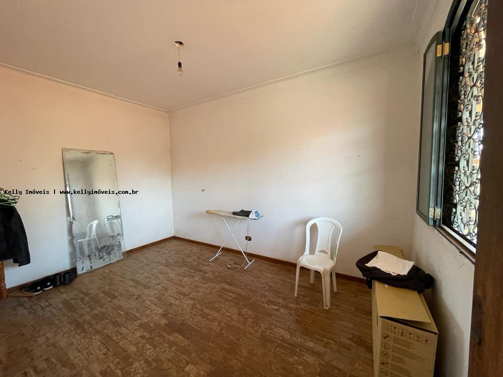 Casa à venda com 3 quartos, 486m² - Foto 28