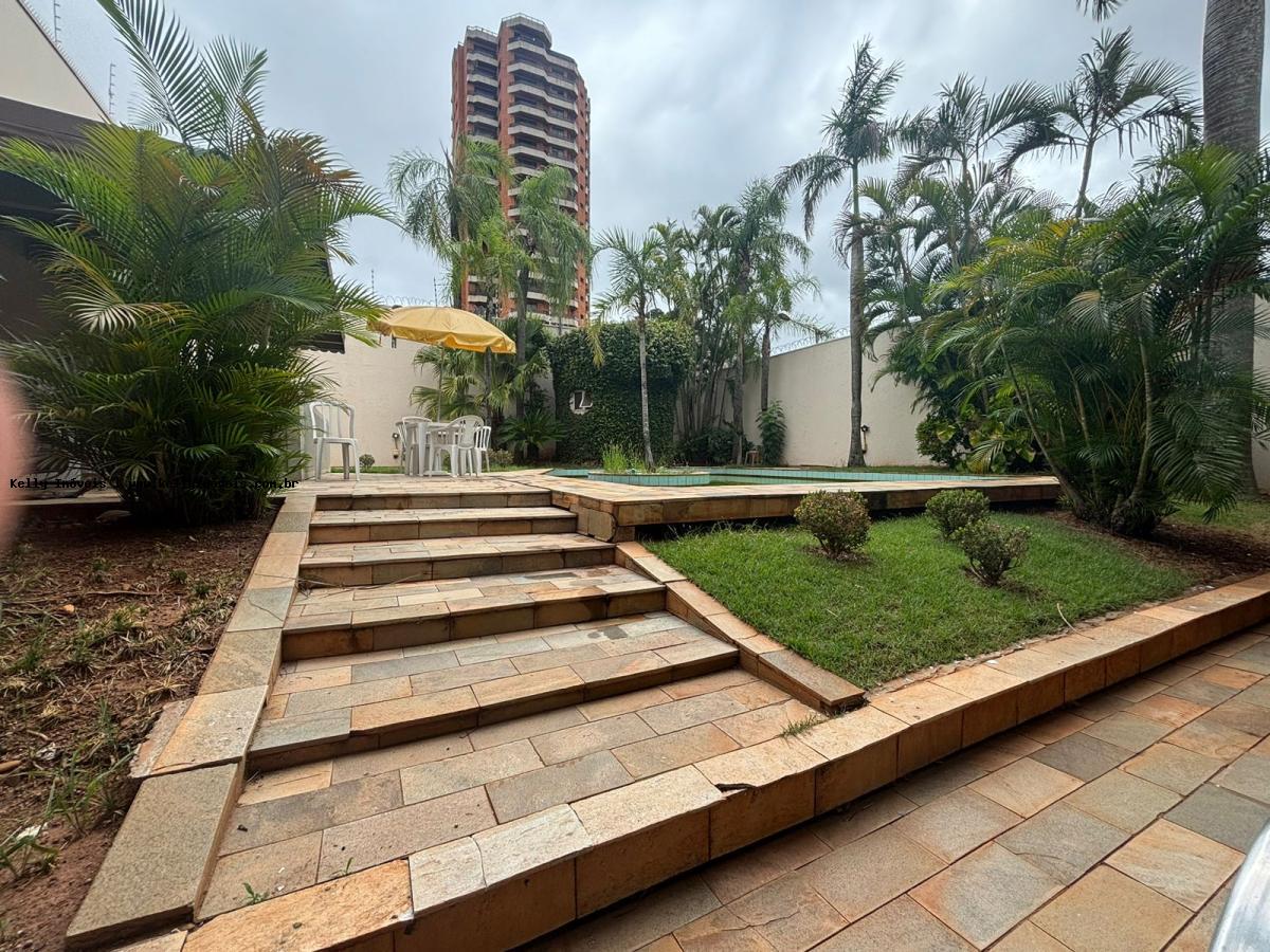 Casa à venda com 5 quartos, 469m² - Foto 1