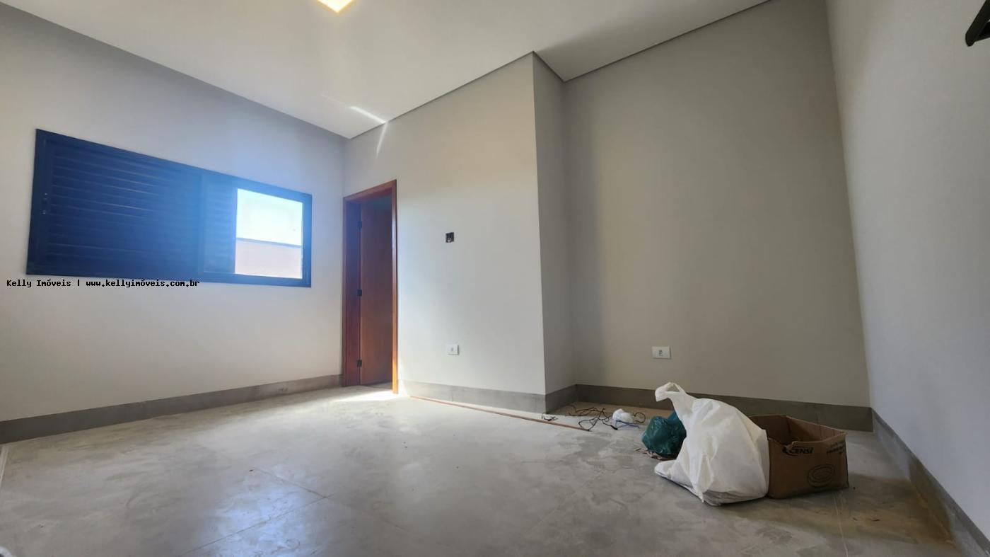 Casa de Condomínio à venda com 3 quartos, 300m² - Foto 18