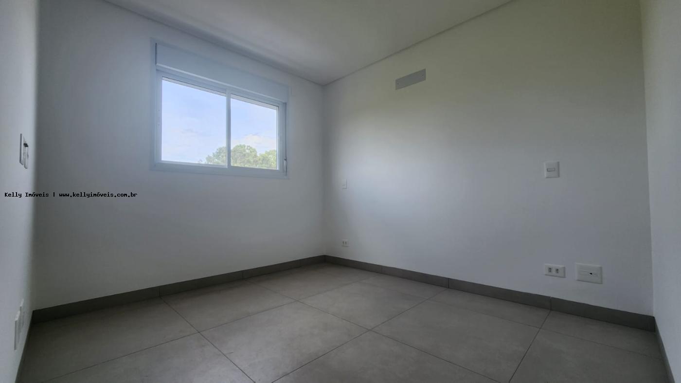 Apartamento à venda com 3 quartos, 151m² - Foto 18