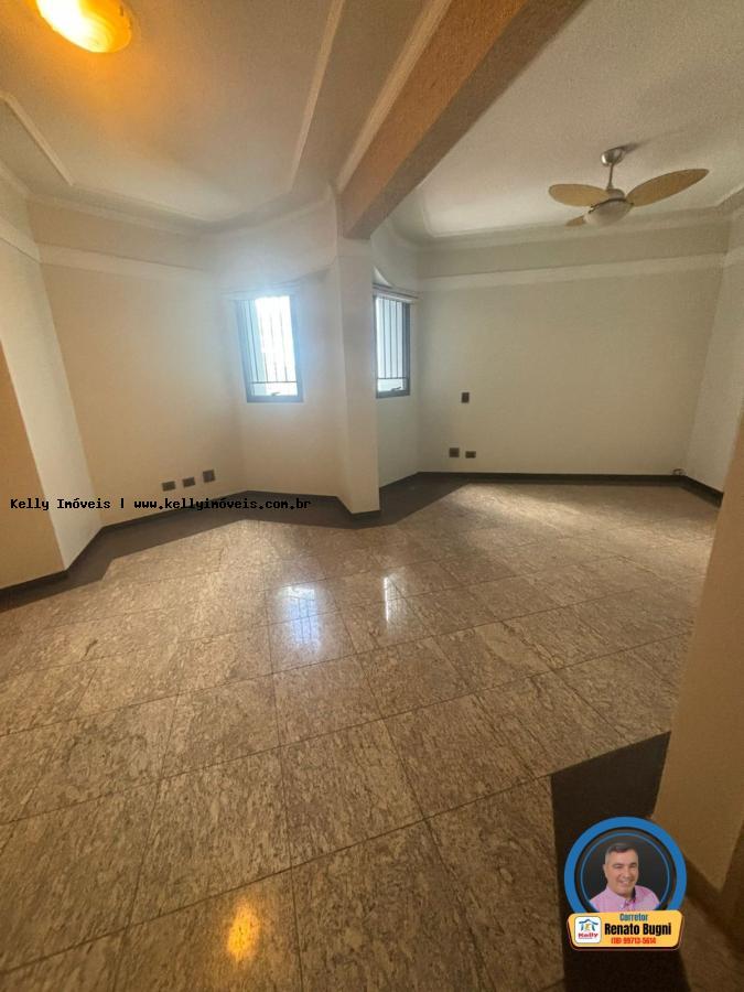 Apartamento à venda com 3 quartos, 304m² - Foto 19