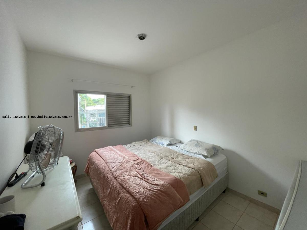 Apartamento à venda com 2 quartos, 81m² - Foto 4