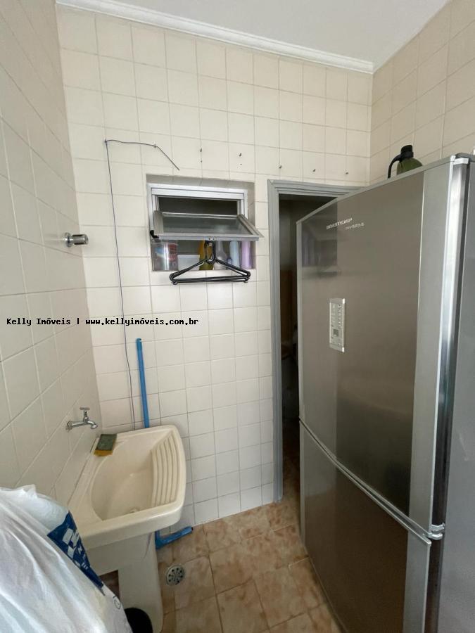 Apartamento à venda com 2 quartos, 81m² - Foto 9