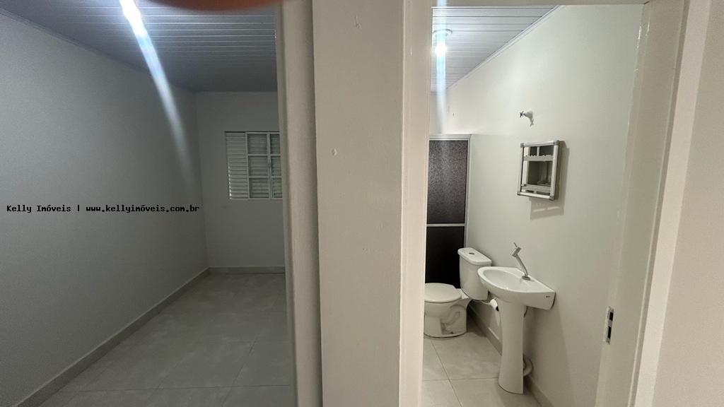 Casa à venda com 2 quartos, 170m² - Foto 5