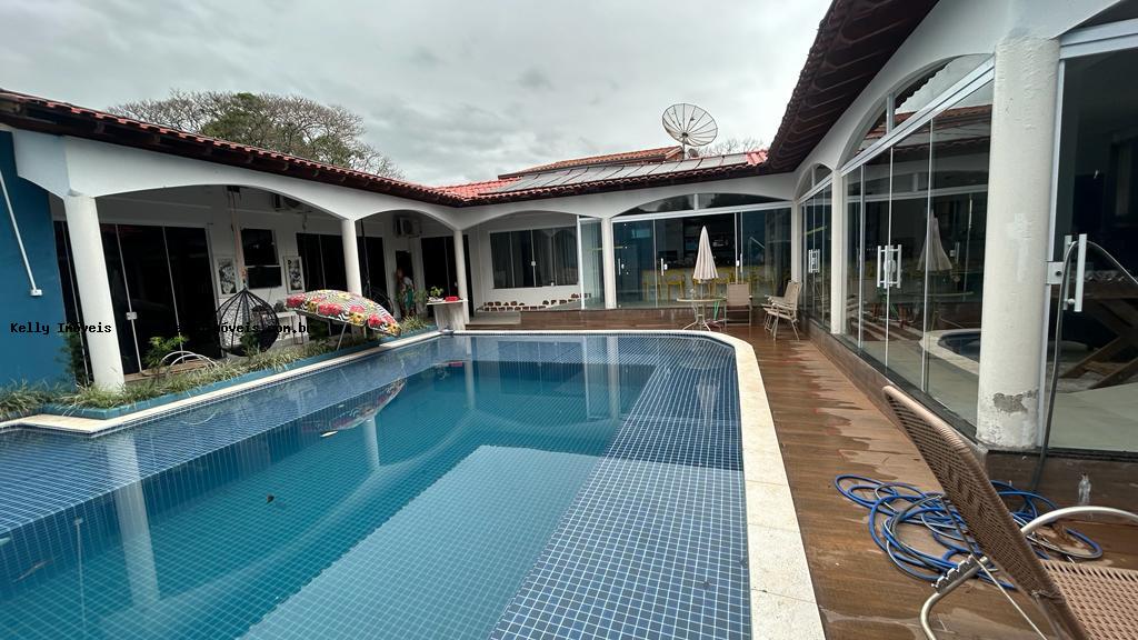 Casa de Condomínio à venda com 3 quartos, 400m² - Foto 1