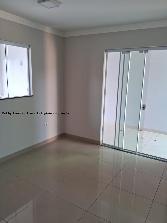 Casa à venda com 3 quartos, 200m² - Foto 12