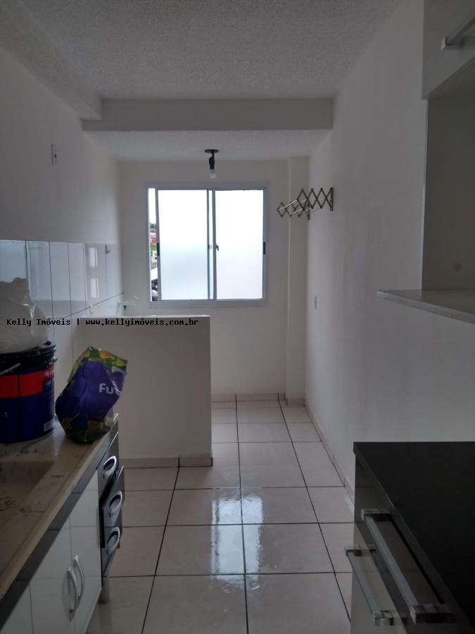 Apartamento à venda com 2 quartos, 58m² - Foto 4