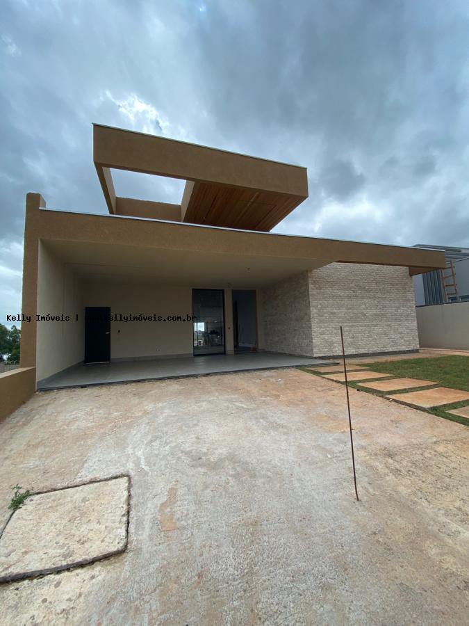 Casa de Condomínio à venda com 3 quartos, 451m² - Foto 10