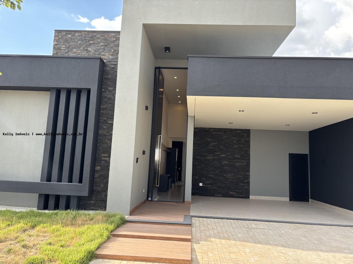 Casa de Condomínio à venda com 3 quartos, 156m² - Foto 1