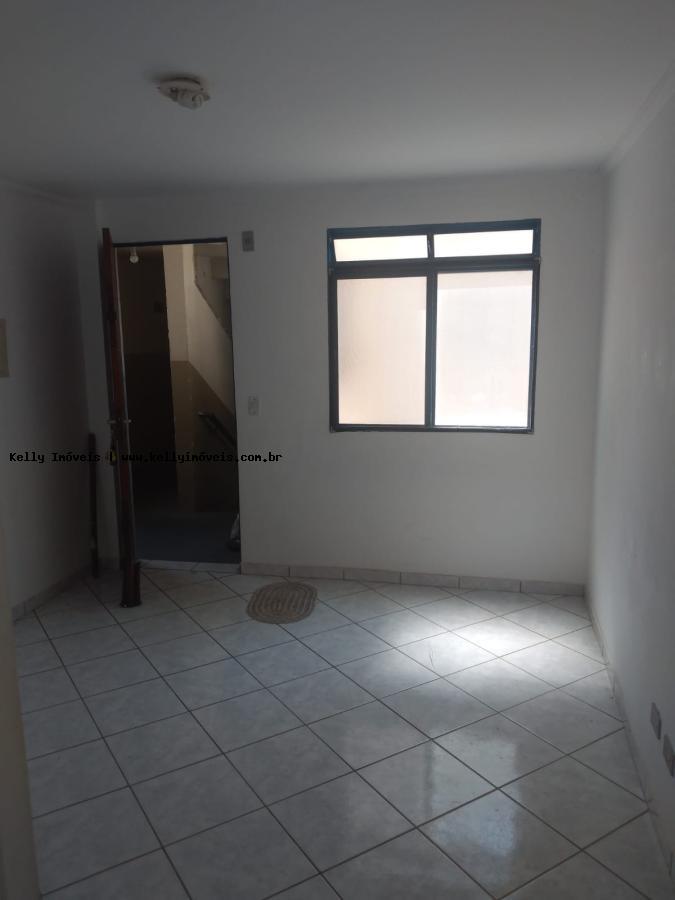 Apartamento à venda com 2 quartos, 51m² - Foto 4