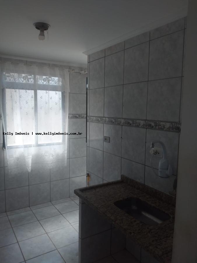 Apartamento à venda com 2 quartos, 51m² - Foto 11