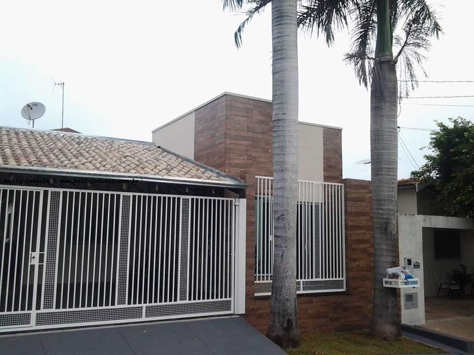 Casa à venda com 3 quartos - Foto 2