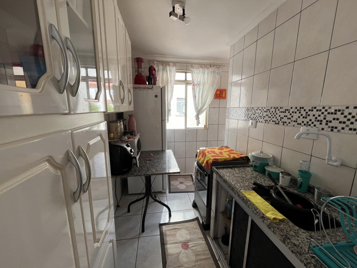 Apartamento à venda com 2 quartos, 51m² - Foto 3