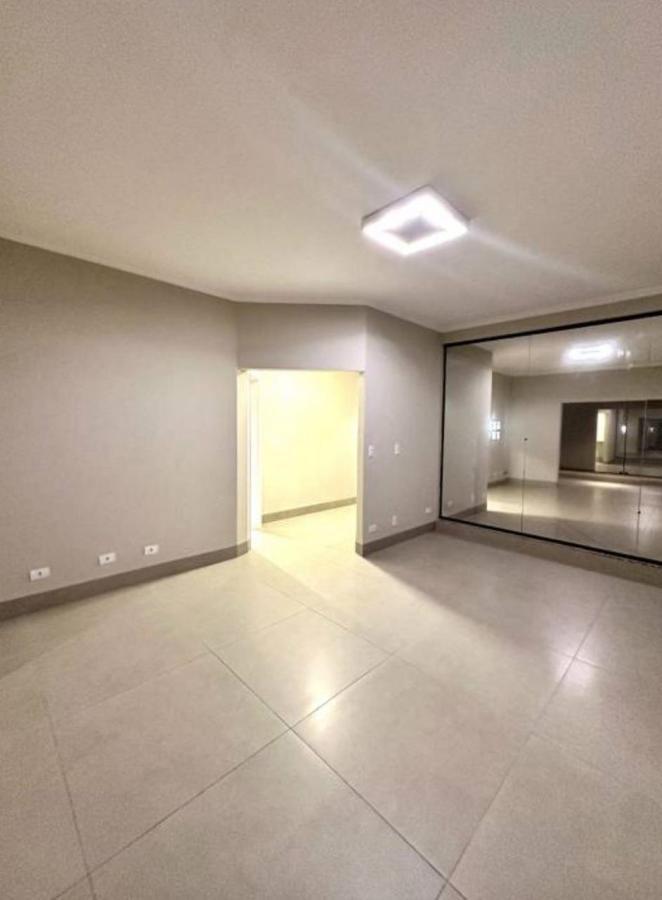 Casa de Condomínio à venda com 4 quartos, 400m² - Foto 10