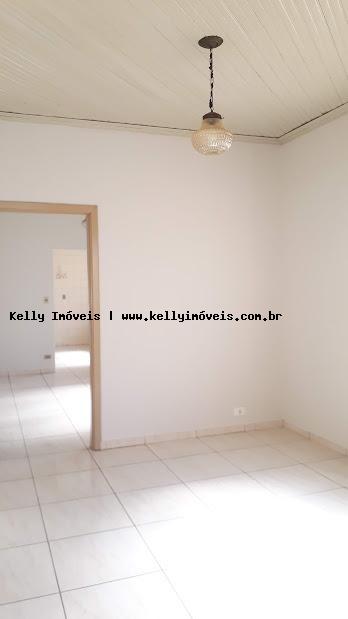 Casa à venda com 3 quartos, 200m² - Foto 13