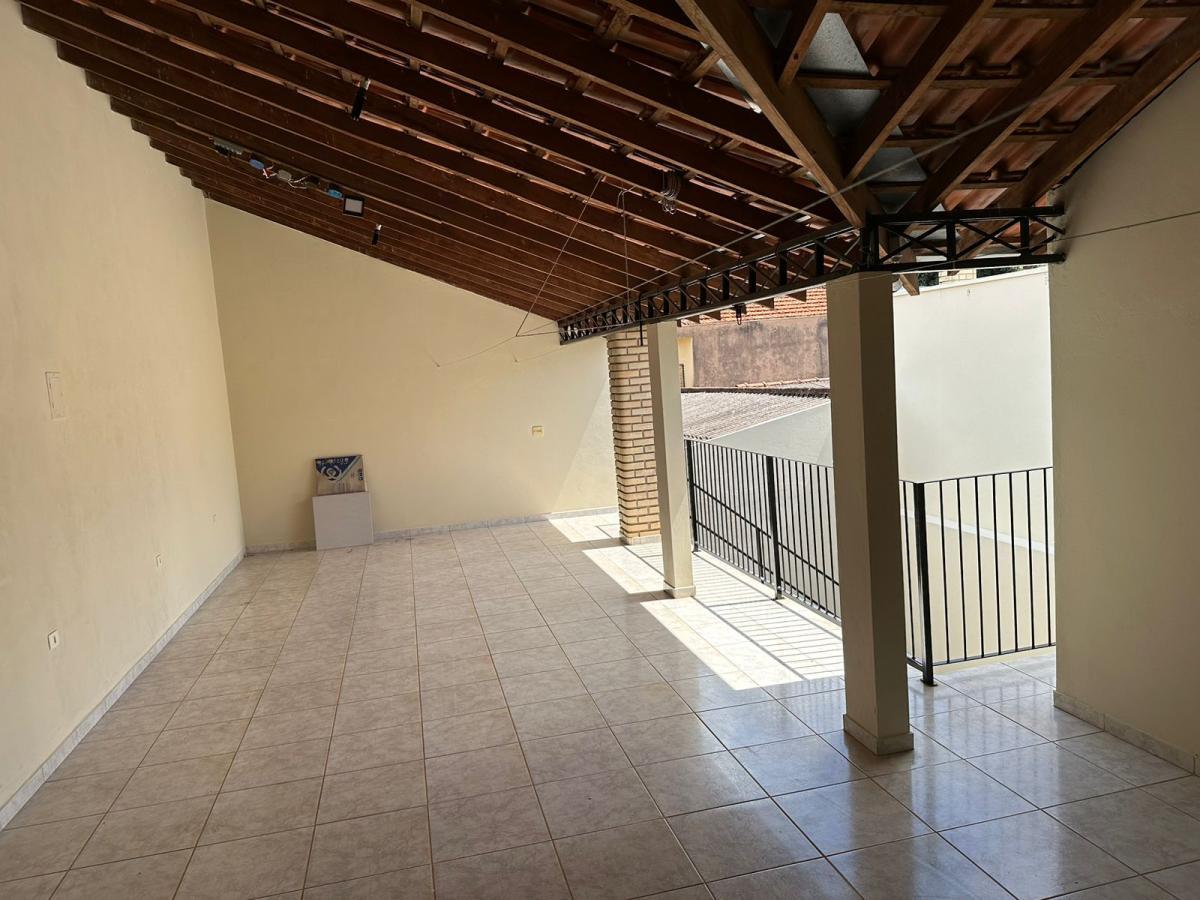 Casa à venda com 4 quartos, 275m² - Foto 14