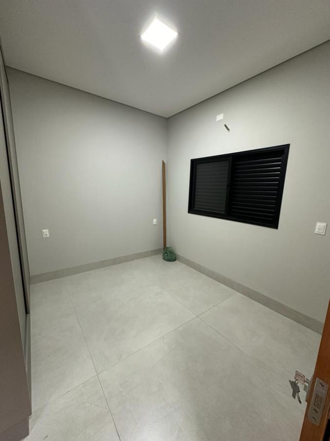 Casa de Condomínio à venda com 3 quartos, 300m² - Foto 24