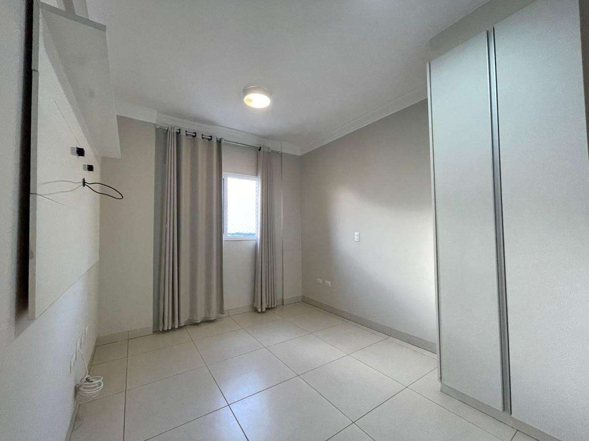 Apartamento à venda com 3 quartos, 107m² - Foto 9