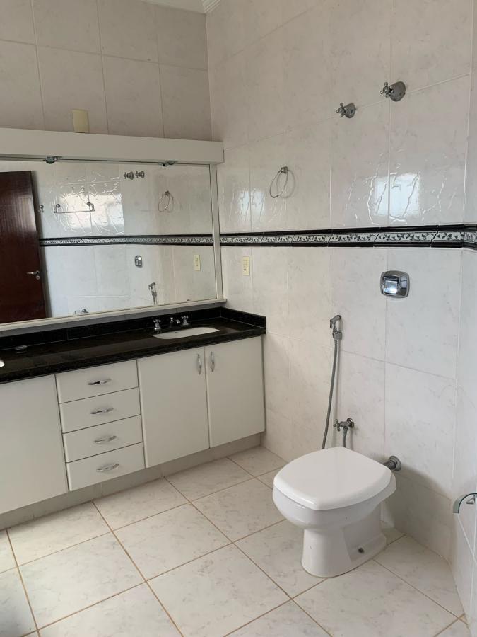 Casa à venda com 4 quartos, 400m² - Foto 31