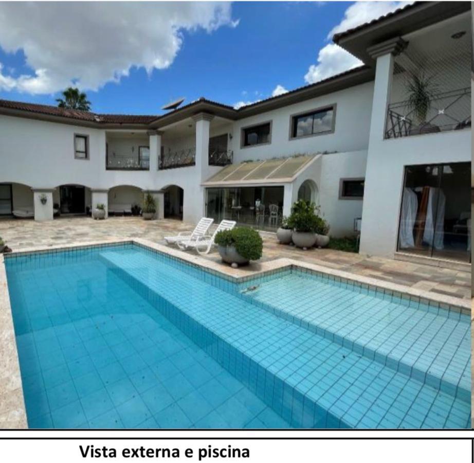 Casa de Condomínio à venda com 5 quartos, 818m² - Foto 1