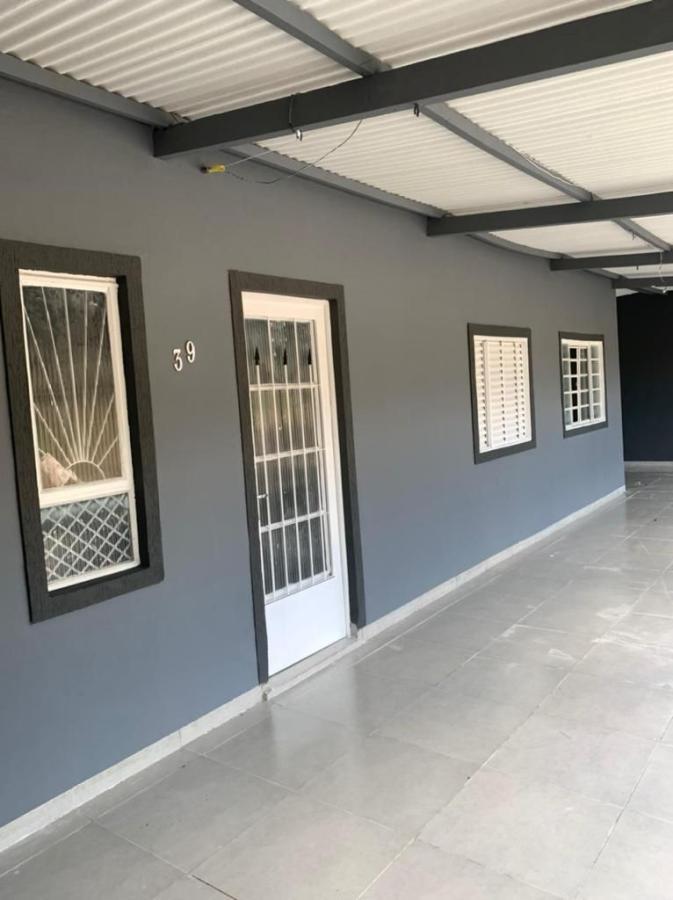 Casa à venda com 3 quartos, 186m² - Foto 1